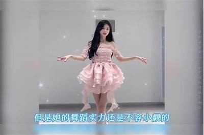 精选国产超美美女视频：颜值与才华并存，尽在这里！
