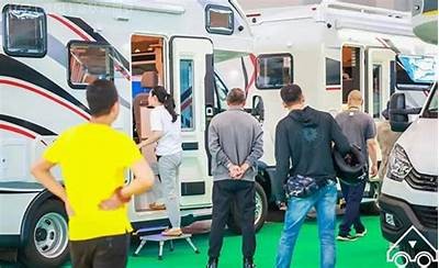 热卖国产中型房车广泛展示视频，尽显舒适与便捷