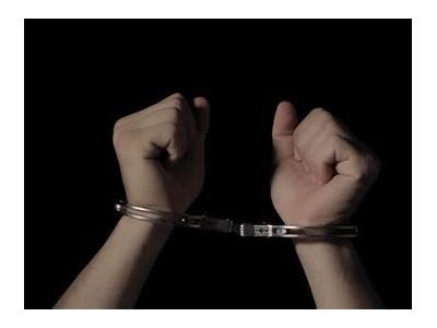 国产电影灌醉带手铐精彩剧情解析与观影推荐